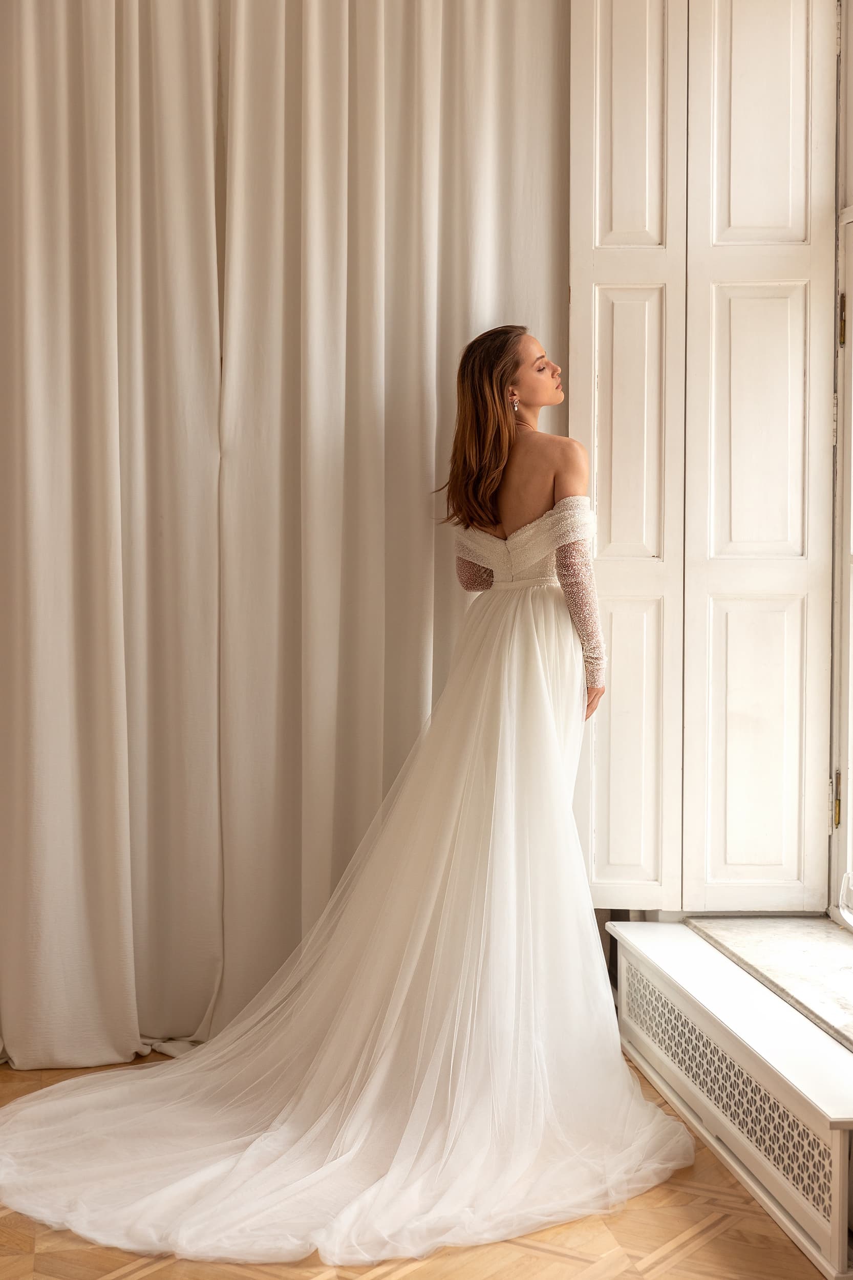Aretta - Eva Lendel wedding dress by Eva Lendel The Aretta wedding dress perfectly encapsulates bridal confi... view 2