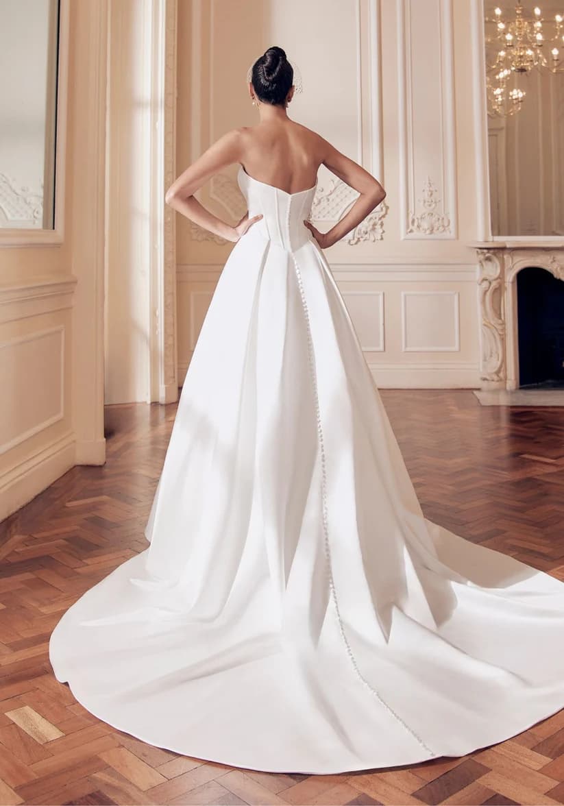 Phillipa- Ellis wedding dress by Ellis Bridal A vision of quiet luxury, Phillipa drapes the body in smooth... view 2