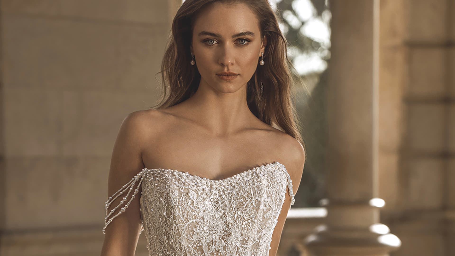 Elysee Prive bridal collection background image