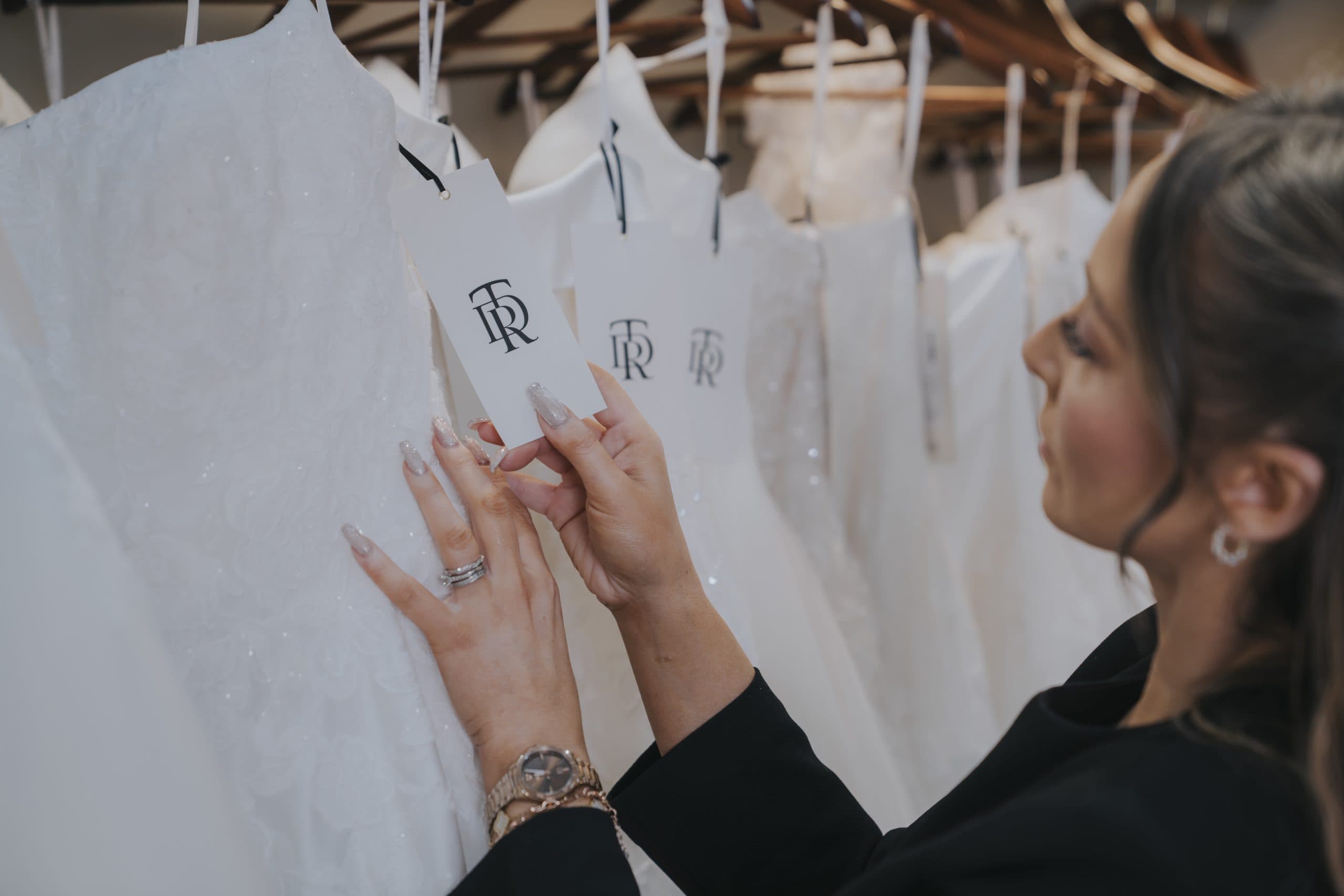 What does a TDR Bridal stylist do?