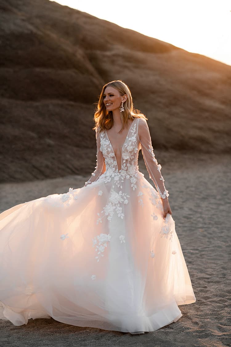 E250 Lina - Abella by Abella