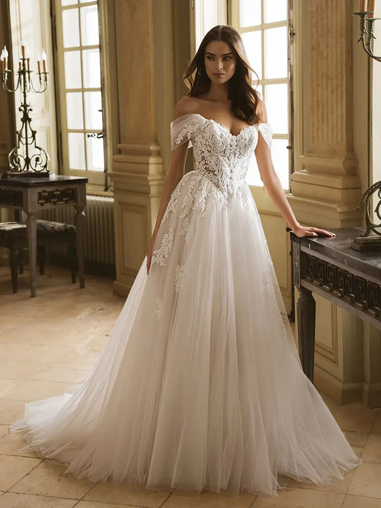 Gwyneth - Elysee Prive by Elysee