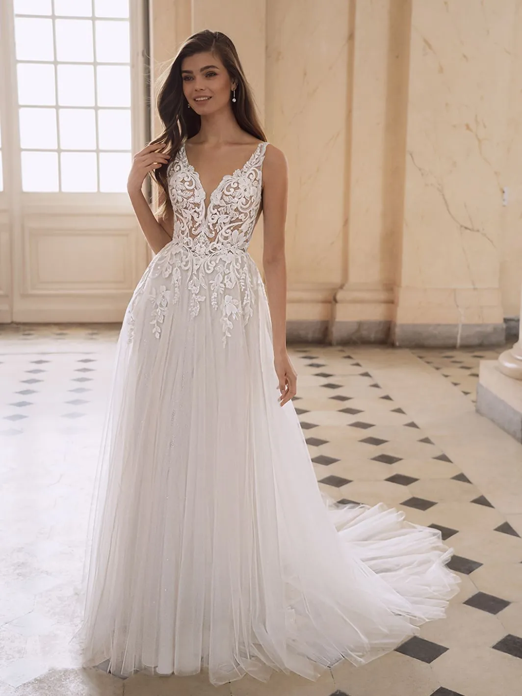 Fonda - Etoile by Enzoani by Enzoani Etoile