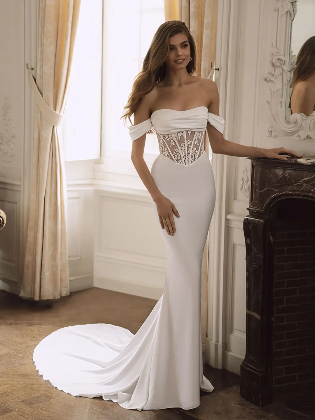 Florence - Etoile by Enzoani by Enzoani Etoile