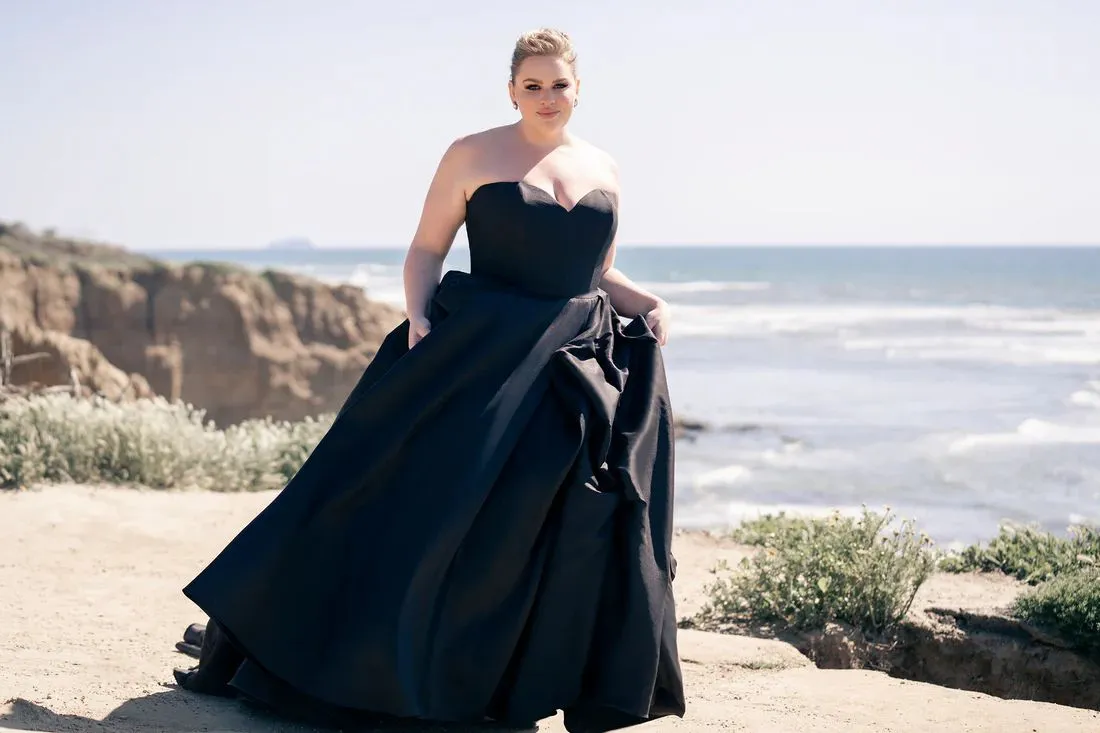 October wedding inspiration for brides planning their wedding for October 2026