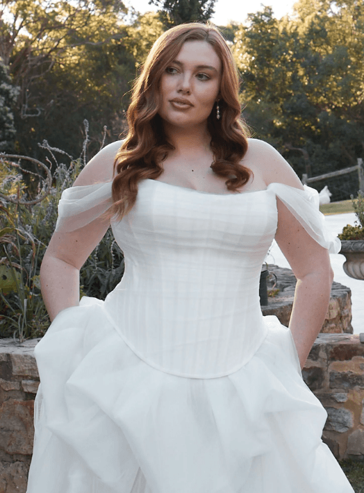 Nickel Bodice - Madi Lane wedding dress by Madi Lane **THIS IS JUST THE BODICE**
The Nickel Bodice provides a fem... view 1