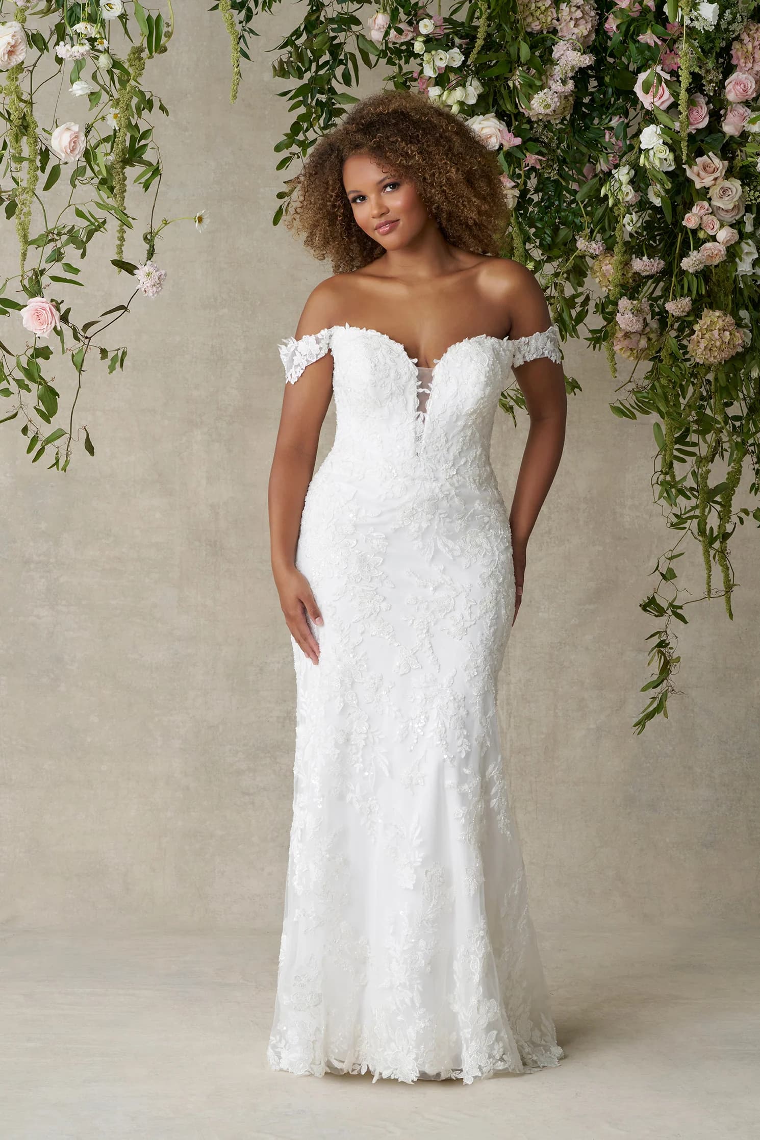 R3980L - Allure Romance wedding dress by Allure Romance - R3980L by Allure Romance| Price: £1947| Stockist: TDR Bridal