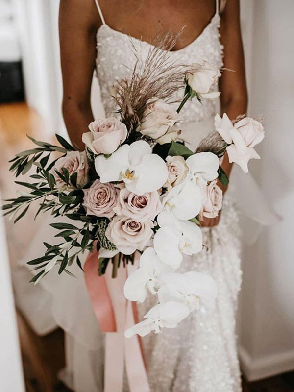 Modern Wedding Flowers