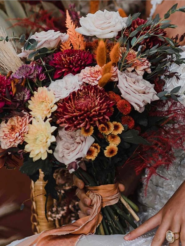 Modern Wedding Flowers