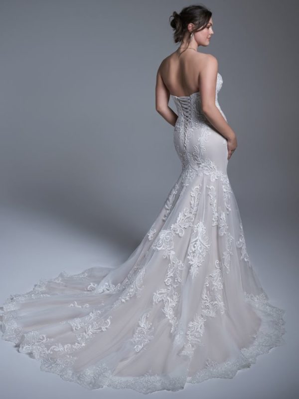 WALKER Sottero and Midgley