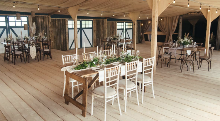 autumn wedding venue at Rhyse Farm