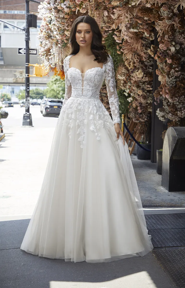 4115-0032 Judith 4115 Morilee