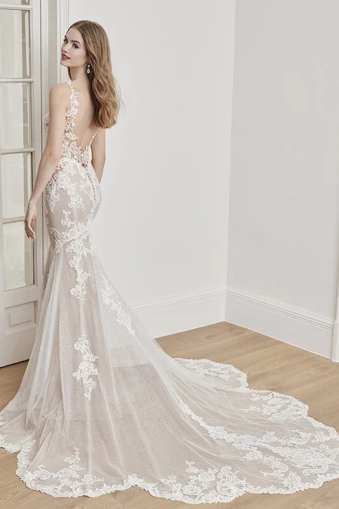 Adair Étoile by Enzoani