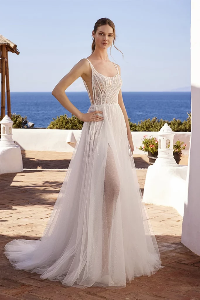 Caroline – Love by Enzoani