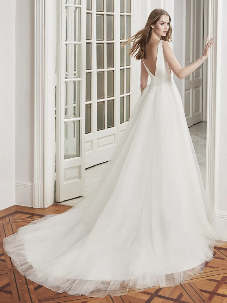 Leighton Étoile by Enzoani