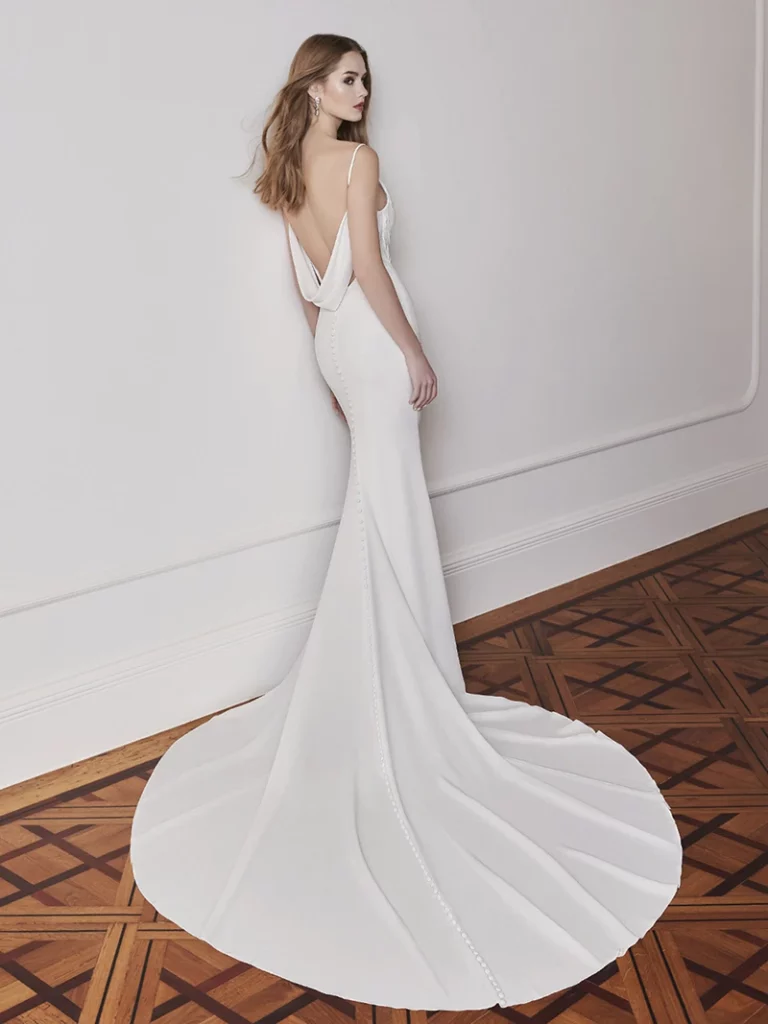 Sutton Étoile by Enzoani