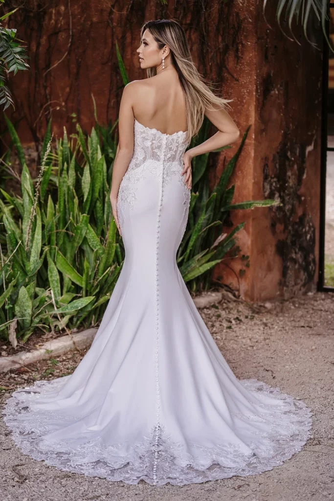 9952 Allure Bridal