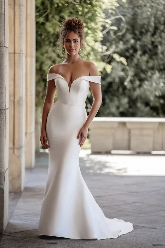 A1113 Allure Bridal