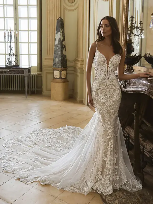 Gem - Enzoani Elysee